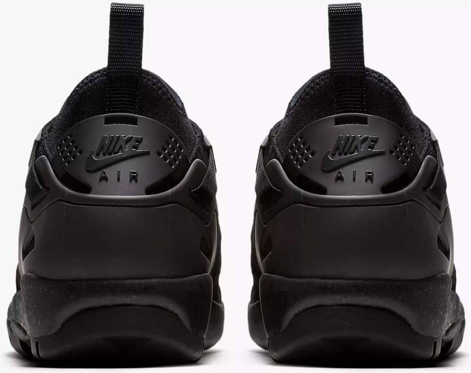 Nike ACG Air Revaderchi – Shoes Reviews & Reasons To Buy